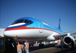 شركة روسية إيطالية تجرى مفاوضات لبيع طائرات “سوبر جيت” مدنية لمصر للطيران