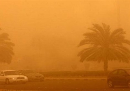 عاصفة ترابية تضرب القاهرة تسبب انعدام جزئي للرؤية