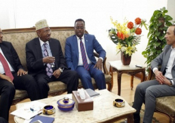 عصام الأمير يستقبل وزير الإعلام الصومالي