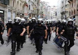 قوات الأمن التركية تشن حملة لتوقيف مطلوبين باسطنبول