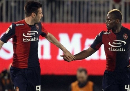 كالياري يهزم بارما برباعية نظيفة بالدوري الإيطالي