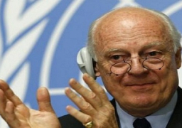 مبعوث الأمم المتحدة لسوريا يدعو زعماء الفصائل المسلحة للمحادثات بجينيف