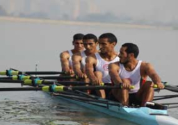 وصول 18 مركب تجديف لنادي التجديف والرياضات المائيه بالأقصر