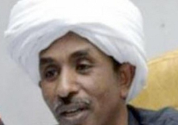 مساعد الرئيس السوداني يستبعد تخلي البشير عن الحزب الحاكم ليصبح رئيسا قوميًا