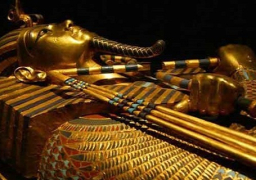 نموذج لمومياء ” توت عنخ آمون ” باحتفالية المتحف المصرى بيوم المتاحف