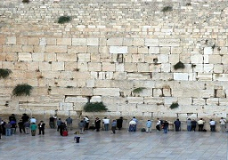 يديعوت أحرنوت: إسرائيل توافق على خطة لتطوير حائط المبكي