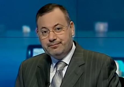 الداخلية : جاٍر تسليم الإعلامي أحمد منصور للسلطات المصرية بعد ضبطه في برلين