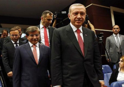 اردوغان يكلف داود اوغلو تشكيل حكومة جديدة في تركيا