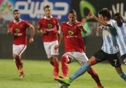 الأهلى يهزم الداخلية بثنائية نظيفة