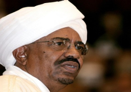 المحكمة الجنائية الدولية تدعو جنوب إفريقيا لتوقيف البشير أثناء زيارته