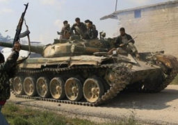 المرصد السوري: المعارضة تسيطر على مناطق جديدة وتقترب من مسقط رأس الأسد