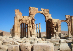 تنظيم داعش يفخخ المواقع الاثرية في مدينة تدمر