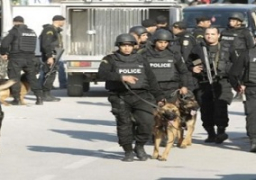 تونس تنشر الف شرطي مسلح لحماية الفنادق والشواطئ بعد هجوم سوسة