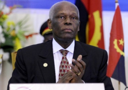 أنجولا تعتقل 13 شخصا خططوا لاحتجاجات ضد الدولة