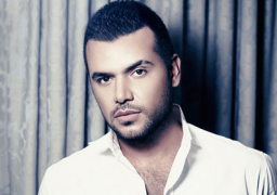 سامو زين يستعد لـ«القمر»