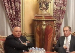 شكري يستعرض خلال اتصال هاتفي مع لافروف تطورات العلاقات الثنائية