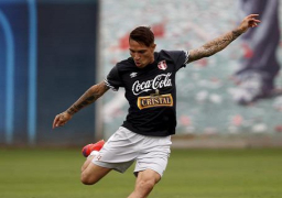 شكوك حول مشاركة جيريرو مع بيرو في بطولة كوبا امريكا