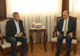 عبد العزيز يلتقى مهاب مميش لبحث استعدادات حفل افتتاح قناة السويس