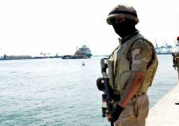 قوات الامن تواصل تأمين المنشات الحيوية والمدخل الجنوبى لقناة السويس