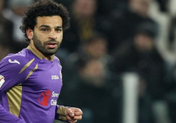 ميرور: مورينيو يرغب في انتقال محمد صلاح لفريق إنجليزي