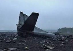 مقتل 30 على الأقل في تحطم طائرة عسكرية أندونيسية