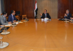 وزير الصناعة: اتخاذ كافة الخطوات التنفيذية لإنشاء مدينة الأثاث بدمياط