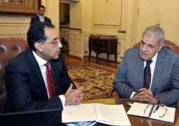 محلب يكلف وزير الإسكان بإعداد مخطط لتنمية العريش وتوفير خدمات لأهالي شمال سيناء