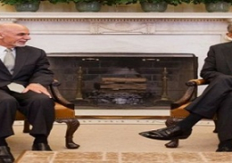 أوباما يبحث مع الرئيس الأفغاني قضايا الأمن والدفاع عبر “الكونفرانس”