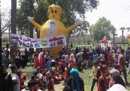 بالصور.. نرصد احتفالات المواطنين بحدائق القاهرة فى ثانى أيام العيد