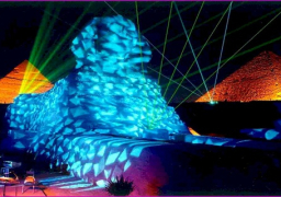 استئناف “الصوت والضوء” بالإسبانية بمعابد الكرنك بعد توقف 3 سنوات