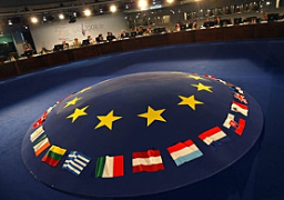 الاتحاد الأوروبي يواجه أخطر أزمة منذ تأسيسه بعد استفتاء اليونان