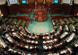البرلمان التونسي يستمع لممثلين عن اللجنة الوطنية لمكافحة الإرهاب
