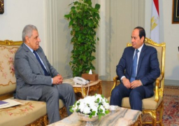 الرئيس يوجه بتوفير احتياجات المواطنين ومكافحة الفساد والغلاء