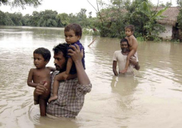 مقتل 21 شخصا جراء الفيضانات بالهند
