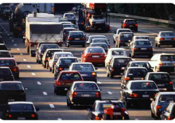 كثافات متوسطة بمعظم محاور وشوارع القاهرة والجيزة