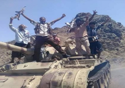 المقاومة تنفى ادعاءت الحوثيين بالسيطرة على مطار عدن