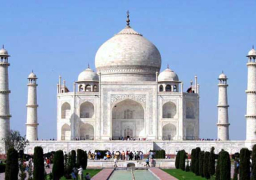 دعوة قضائية تطالب بنقل تبعيه “تاج محل” للهندوس