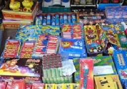 ضبط 3 ملايين صاروخ العاب نارية و300 الف بمبة قبل ترويجهم بالعيد