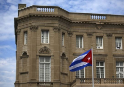 رفع علم كوبا فوق سفارتها بواشنطن بعد 54 عاما من قطع العلاقات