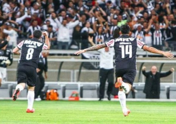 كورنثيانز يهزم اتلتيكو مينيرو ويلحق به فى صدارة الدوري البرازيلي