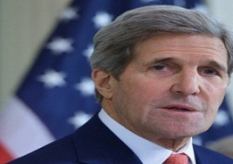 كيري يلتقي بمسؤولين سعوديين وإماراتيين لبحث توحيد المعارضة السورية