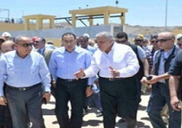 محلب يفتتح المرحلة الأولى من محطة تنقية مياه الشرب بمدينة أسوان الجديدة