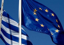 مسؤول: صندوق الإنقاذ الأوروبي سيقدم 40-50 مليار يورو لليونان