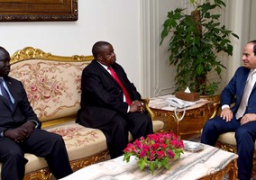 السيسى: مصر حريصة على تطوير علاقاتها مع أشقائها الأفارقة