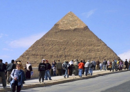 آثار الهرم تستقبل زائريها بالمجان بمناسبة احتفالات افتتاح قناة السويس الجديدة