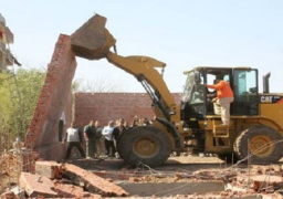 إزالة 105 حالة تعد على الاراضى الزراعية بالمنيا