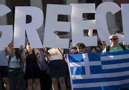 اتفاق بين أثينا والدائنين الدوليين حول خطة إنقاذ ثالثة