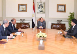 السيسي يجتمع مع وزيري الخارجية والموارد المائية لاستعراض نتائج اجتماع سد النهضة