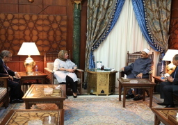 الإمام الأكبر: معنيُّون بتقديم الدعم الكامل لشعوب الأمة الإسلامية