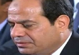 السلطان قابوس يعزي الرئيس عبدالفتاح السيسي في وفاة والدته